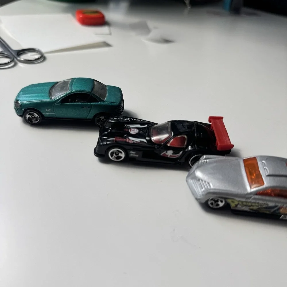 Hot Wheels Matchbox Die Cast Car Lot of 3 Mercedes Benz Loose